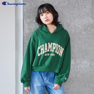 【Champion】コンパクトパーカ